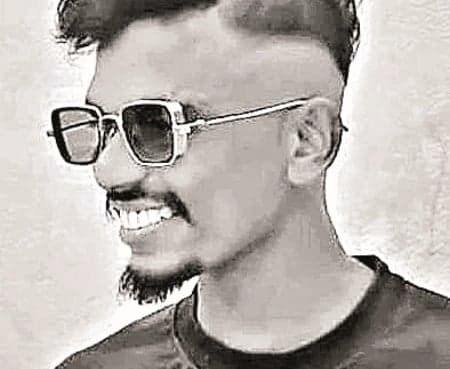 వ్యవసాయ బావిలో పడి ఇద్దరు యువకుల మృతి - Udayam