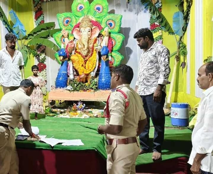 మండపాల వద్ద డీజేలకు అనుమతి తప్పనిసరి - Udayam