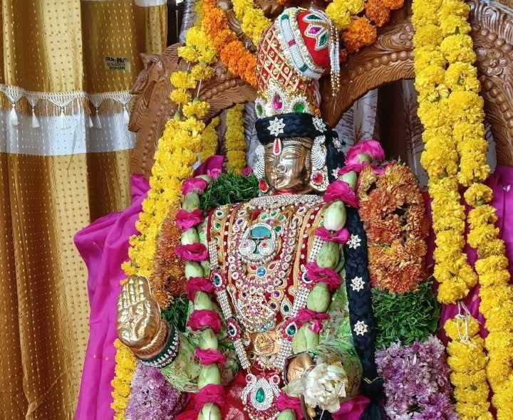 రాపూరులో బాలా త్రిపుర సుందరిగా అమ్మవారు - Udayam