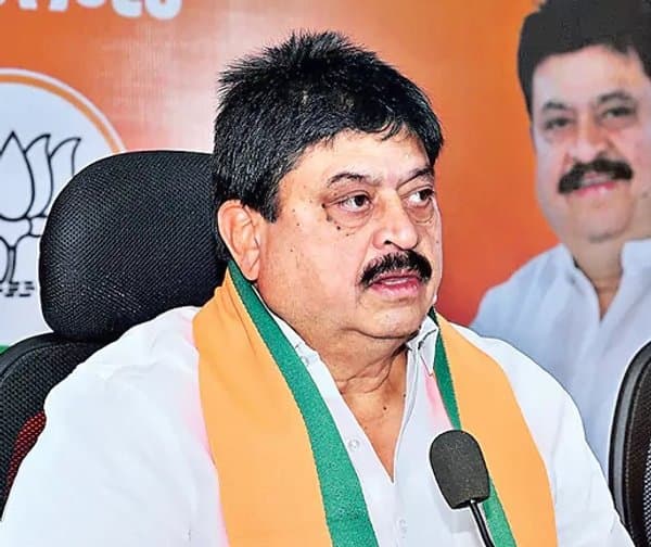 కాంగ్రెస్కు ఆ హక్కు లేదు: రామచందర్రావు - Udayam Digital