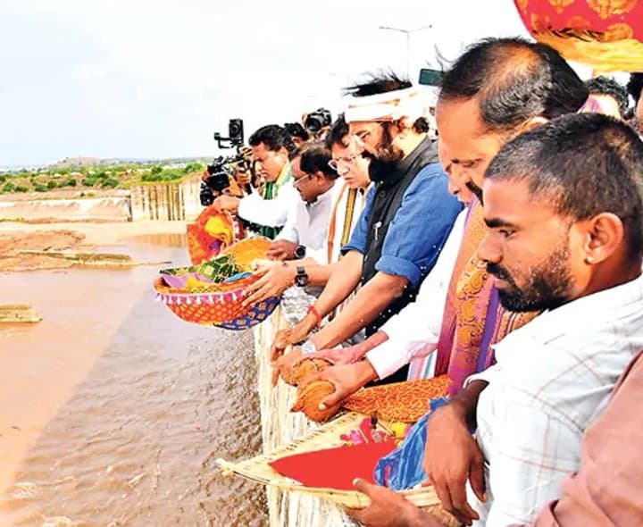 ఎస్సారెస్పీలో పూడికతీతపై నిర్ణయం - Udayam Digital