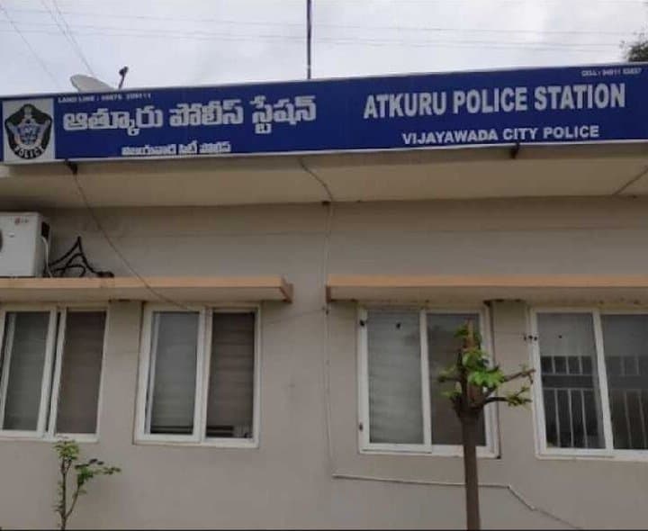 భార్య ఆత్మహత్య కేసులో భర్తకు 7 ఏళ్ల జైలు శిక్ష - Udayam Digital