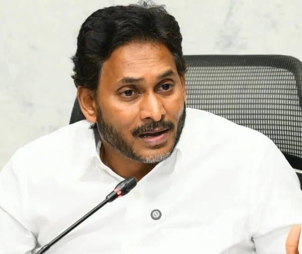 చంద్రబాబుపై జగన్ మండిపాటు - Udayam Digital