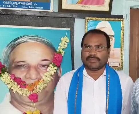 రేపల్లెలో కాన్షీరామ్ వర్ధంతి నిర్వహణ - Udayam