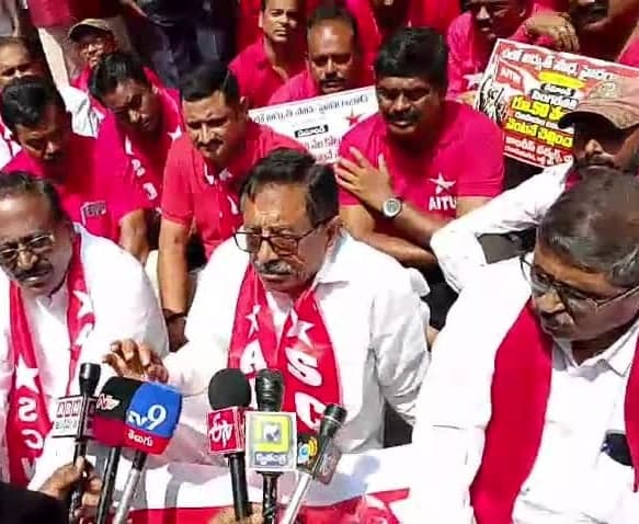 సింగరేణి బకాయిలపై ఏఐటీయూసీ ఆందోళన - Udayam