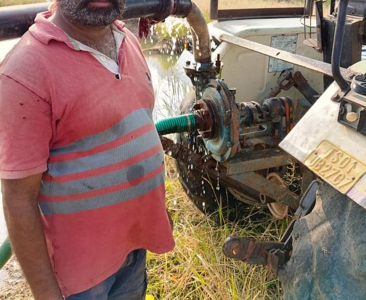 పంటలు ఎండిపోకుండా డీజిల్ ఇంజిన్లతో నీటి సరఫరా - gallery image 2