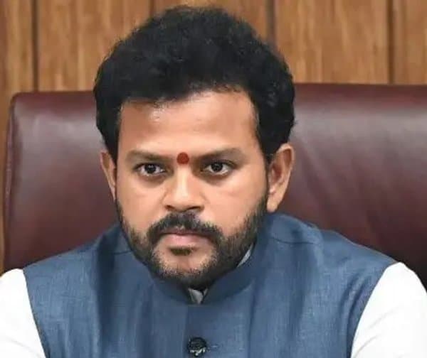 నెల రోజుల్లో భోగాపురం ఎయిర్పోర్టు ప్రారంభం - Udayam Digital