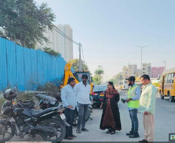 ఆల్విన్కాలనీలో చెత్త వేసిన వారికి జరిమానాలు - Udayam