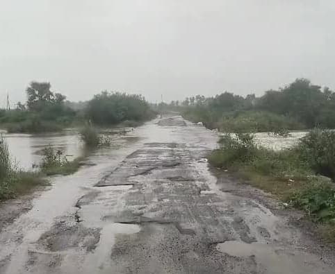 పీలేరు డివిజన్లో భారీ వర్షాలు - Udayam