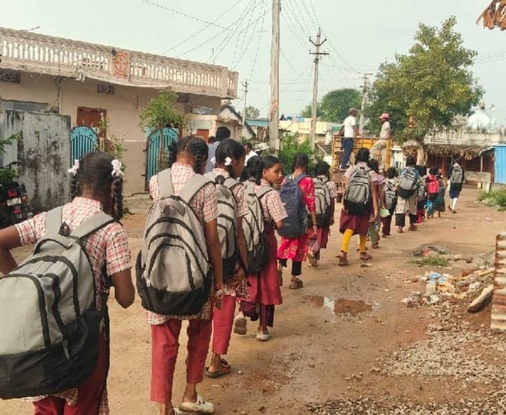 దిలావర్పూర్లో బాలికల క్రమశిక్షణ - Udayam