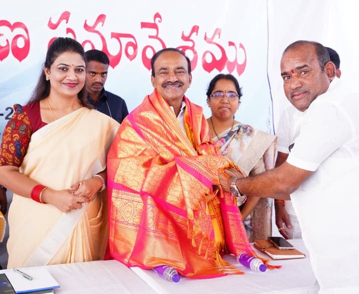 మున్సిపల్ జనరల్ బాడీ సమావేశంలో ఈటల రాజేందర్ - gallery image 4