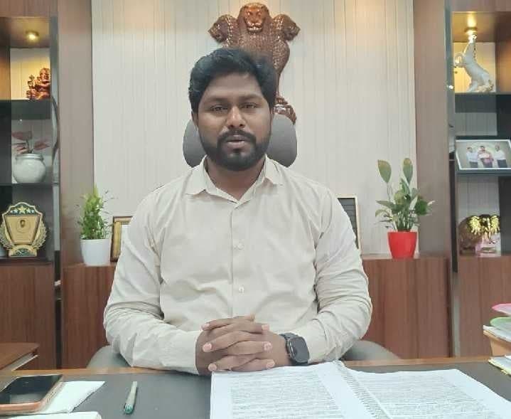 నెల్లూరు ఉద్యోగులకు పోస్టల్ బ్యాలెట్ సదుపాయం - Udayam