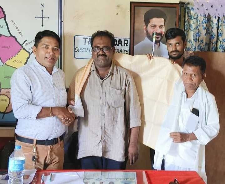 సిర్పూర్ యూలో నూతన తహశీల్దార్ బాధ్యతలు