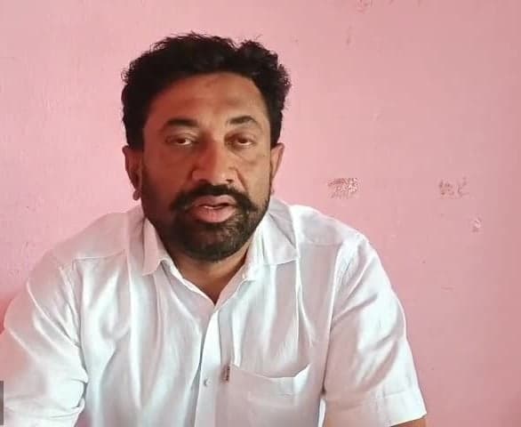 తానూర్ను కరవు మండలంగా ప్రకటించాలి - Udayam