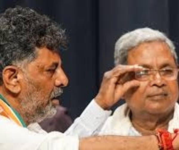 కర్ణాటక కొత్త సీఎం ప్రమాణ స్వీకారం! - Udayam Digital