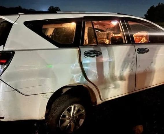 కారు ప్రమాదంలో నలుగురు మృతి - Udayam