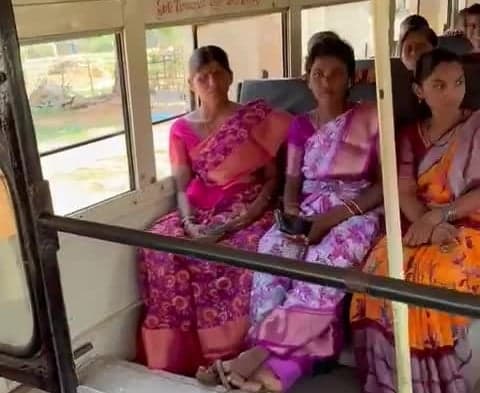 సీఎం సభకు దుత్తలూరు నుంచి తరలింపు - Udayam