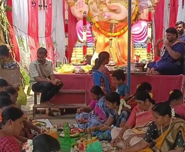 దుత్తలూరులో గణపతికి సామూహిక కుంకుమార్చన - Udayam