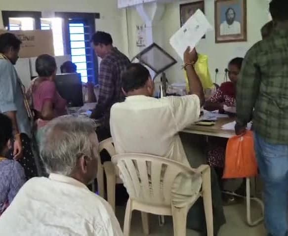 రెండేళ్ల తర్వాత అవకాశం.. వెల్లువెత్తిన దరఖాస్తులు