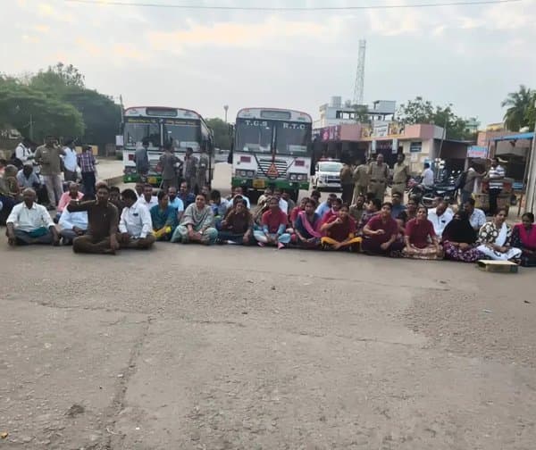 జూన్ 2న విలీన ప్రకటనకై ఆర్టీసీ జేఏసీ నిరసనలు - Udayam Digital