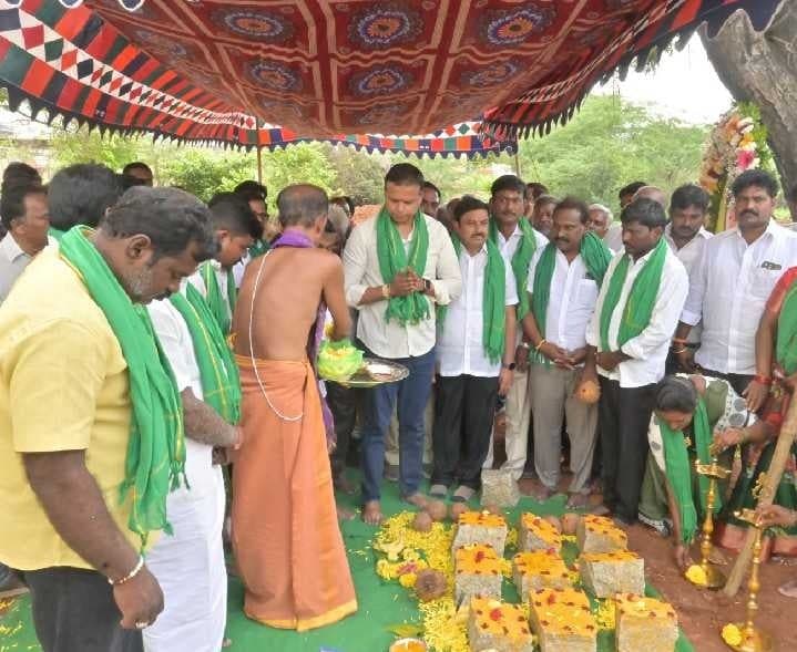 పుత్తూరులో రూ.23 లక్షలతో రైతు బజార్ - Udayam
