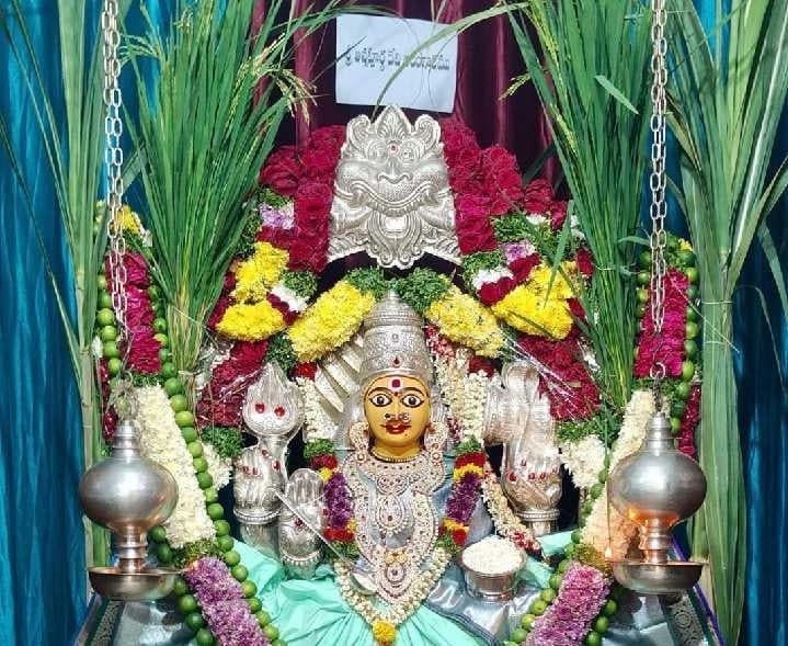 అన్నపూర్ణ దేవి అలంకరణలో జమ్ములమ్మ దర్శనం - Udayam