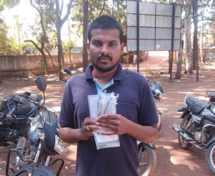 మర్పల్లి ఆసుపత్రిలో సిరంజీల కొరత - Udayam