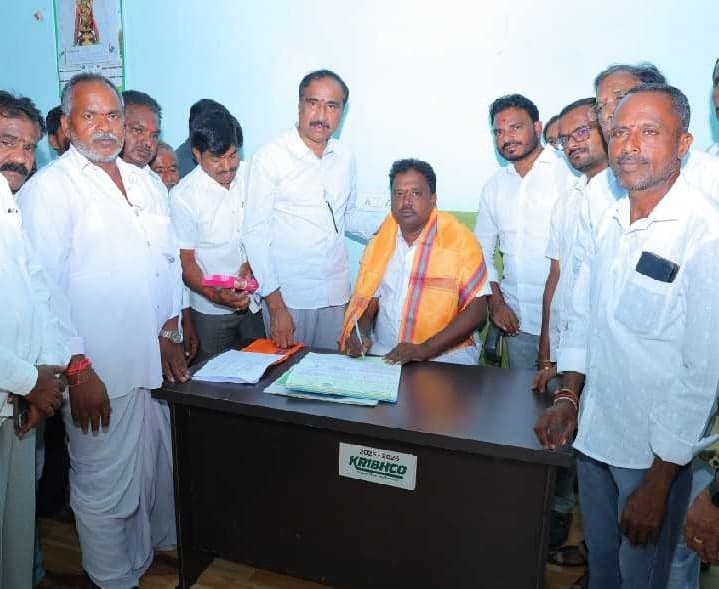 రైతుల సంక్షేమానికి పీఏసీఎస్లు సమర్థంగా పనిచేయాలి: ఎమ్మెల్యే - Udayam