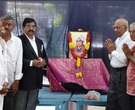 గురజాడ రచనలు సమాజాన్ని చైతన్యపరిచాయి - Udayam