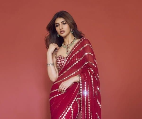 పేరు చెప్పేది ఆరోజే