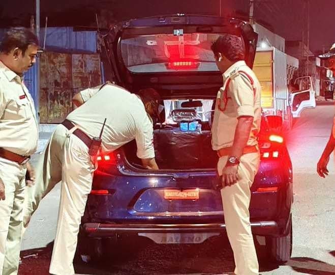 ఎన్నికల వేళ అనంతలో పోలీసుల విస్తృత తనిఖీలు - Udayam
