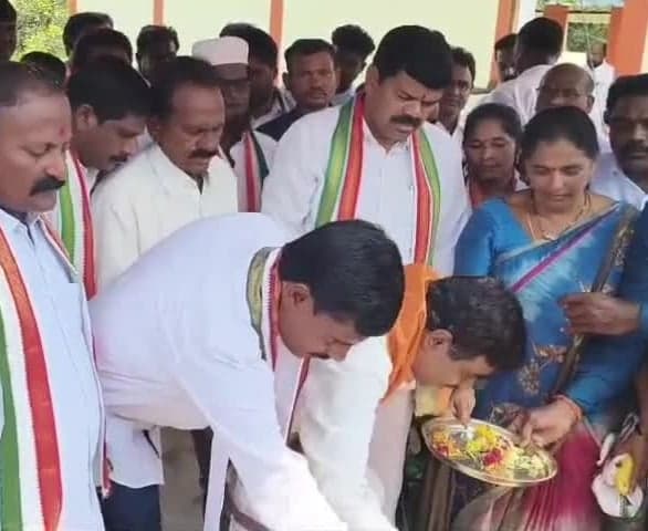 సారపాకలో రూ.1.02 కోట్లతో డ్రైనేజీ పనులు - Udayam
