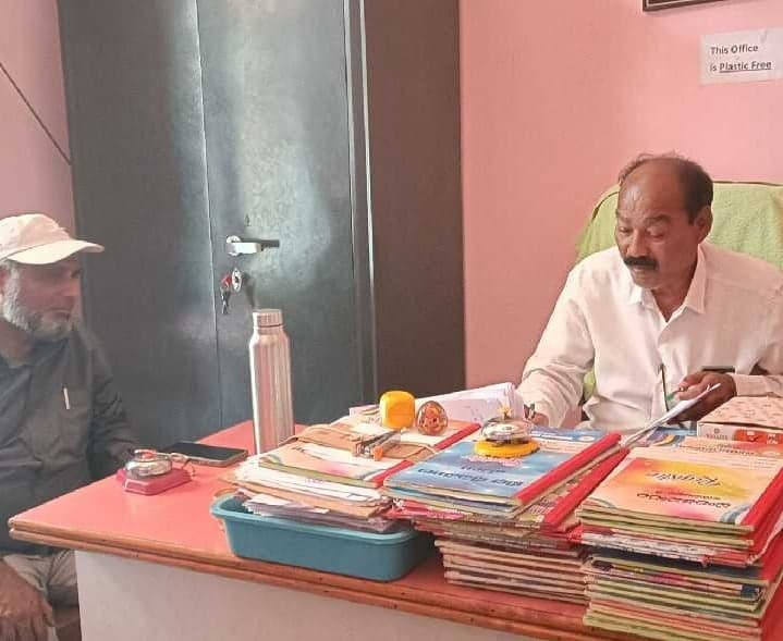 పంచాయతీ రికార్డుల పరిశీలన - Udayam