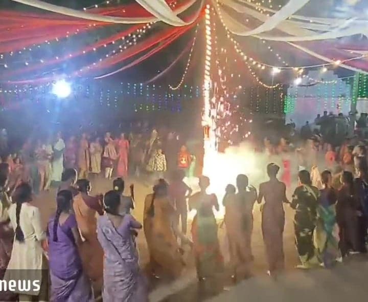 సుల్తాన్పూర్లో నవరాత్రి సందడి - Udayam