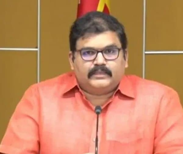 జగన్పై పట్టాభి విమర్శలు - Udayam Digital