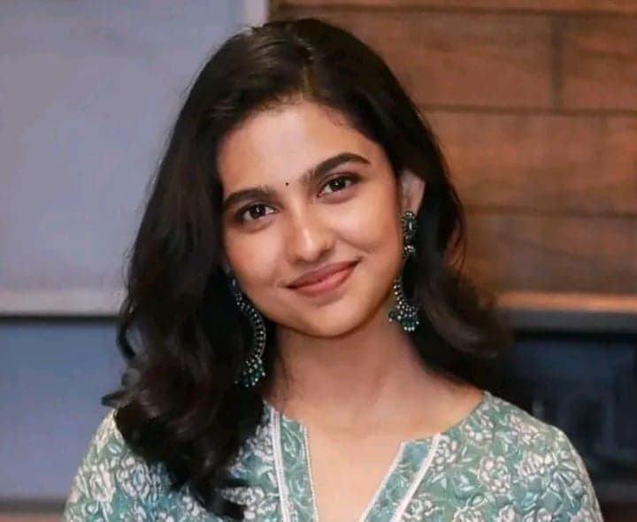 'జై హనుమాన్'లో మమిత బైజు?.. కీలక పాత్రపై క్రేజీ బజ్! - Udayam