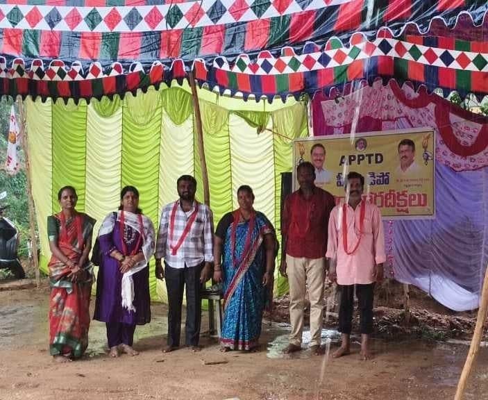 పీలేరులో ఉద్యోగుల రిలే నిరాహార దీక్షలు - Udayam