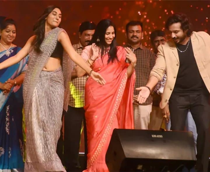 నృత్యాల జోరు.. నవతరం హుషారు - Udayam Digital