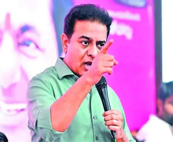 పీఎస్ లోపల కేటీఆర్ సిబ్బందిపై దాడి - Udayam