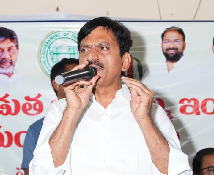 ఇందిరమ్మ ఇళ్ల పెండింగ్ బిల్లులు త్వరలో జమ: పొంగులేటి - gallery image 4