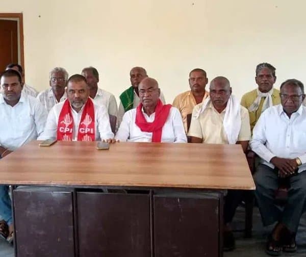 మోడీపై చాడ వెంకటరెడ్డి విమర్శలు - Udayam Digital
