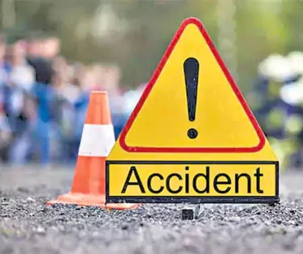 ఆర్టీసీ బస్సు ఢీకొని అన్నదమ్ములు మృతి - Udayam Digital