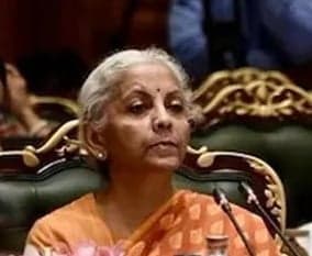 జీఎస్టీ కౌన్సిల్ కీలక నిర్ణయాలు - Udayam