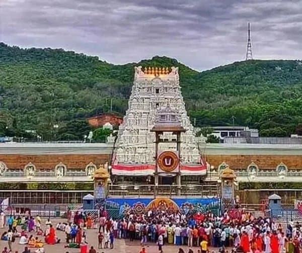 శ్రీవారి దర్శనానికి 24 గంటలు - Udayam Digital