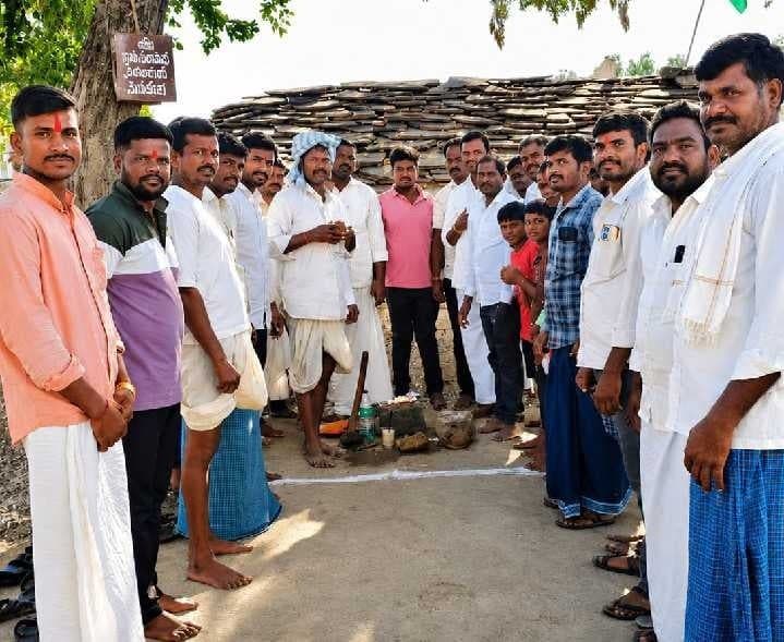 పండుగ సాయన్న విగ్రహ నిర్మాణానికి భూమిపూజ - Udayam