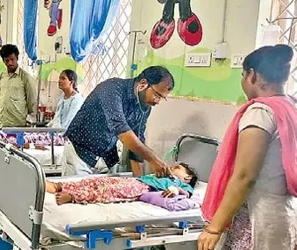 పానీపూరితో అస్వస్థత - Udayam Digital