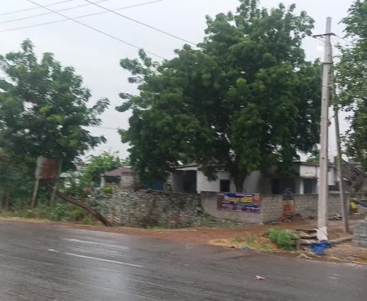 గురజాల పరిసరాల్లో వర్షం - Udayam