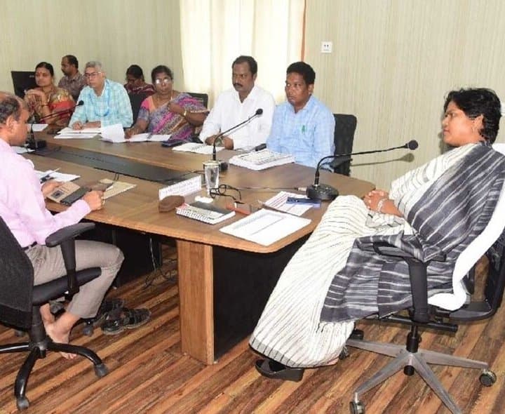 పాఠశాలలు, హాస్టళ్లలో భద్రతపై కలెక్టర్ ఆదేశాలు - Udayam Digital