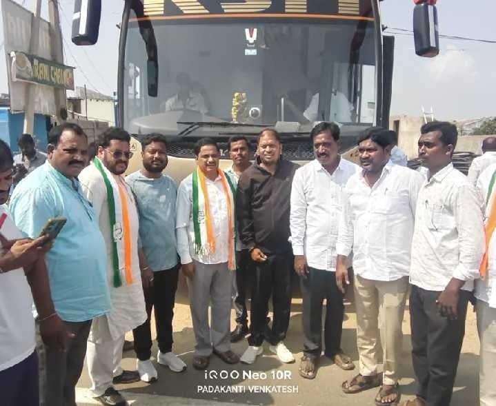 ఢిల్లీ ధర్నాకు కాంగ్రెస్ శ్రేణుల తరలింపు - Udayam