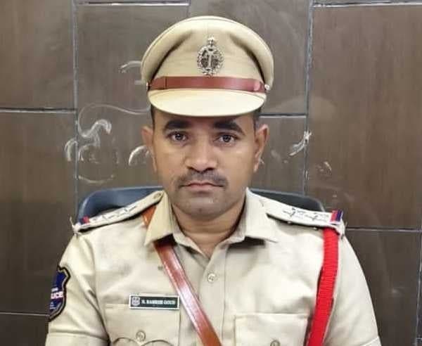 అక్రమ ఇసుక రవాణాపై కేసు - Udayam